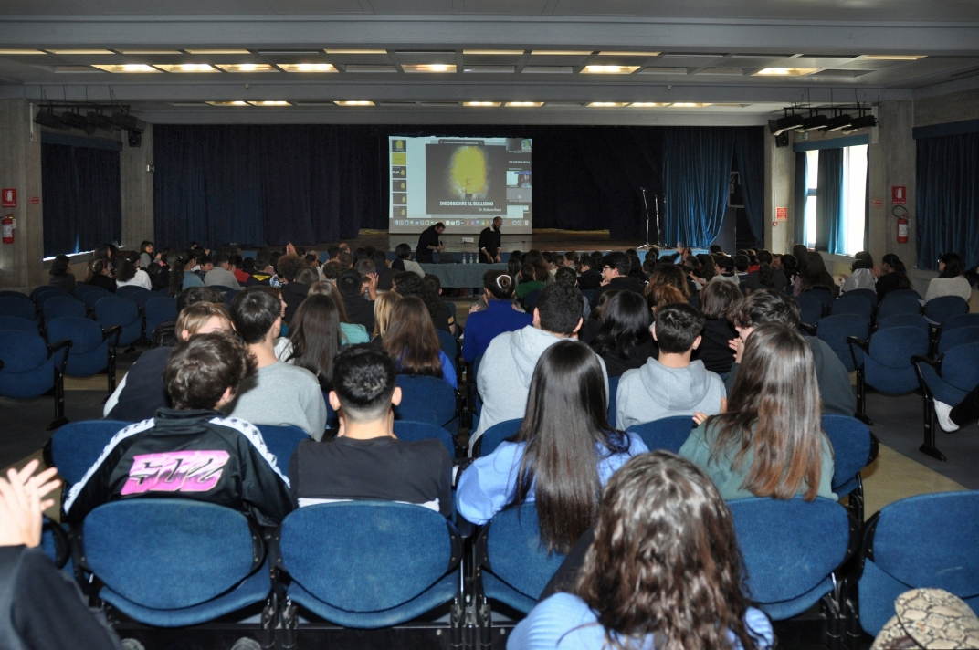 ragazzi in sala il 22 gennaio